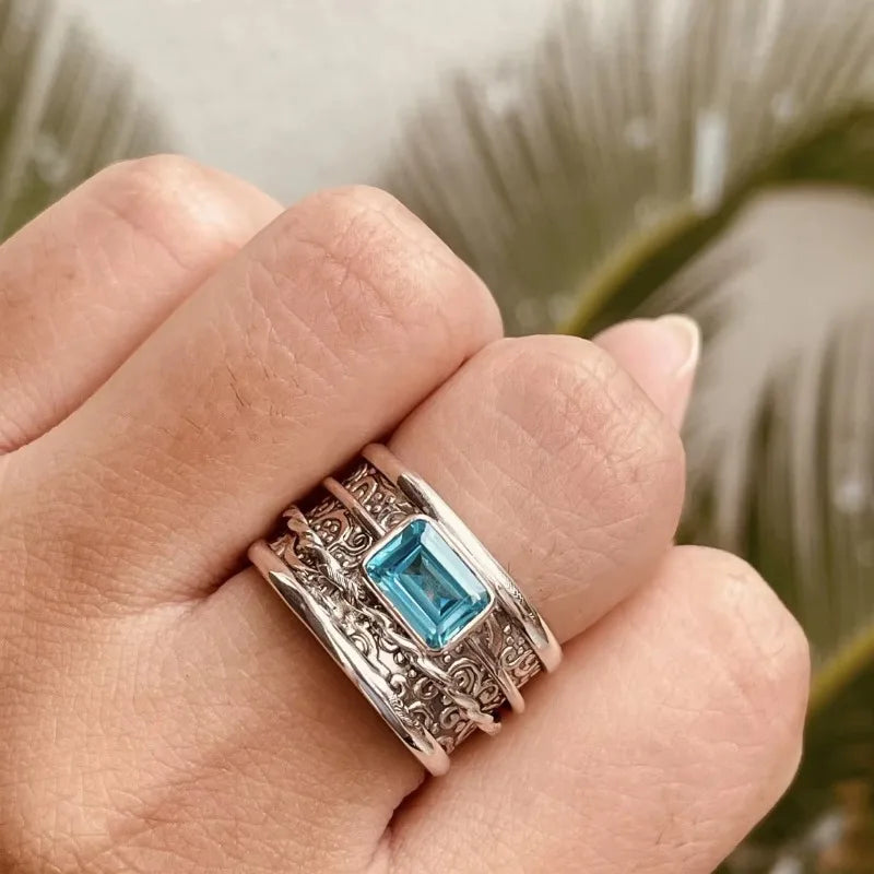 Cross border new TEMU inlaid aquamarine ring European and American jewelry with all the runway hand jewelry