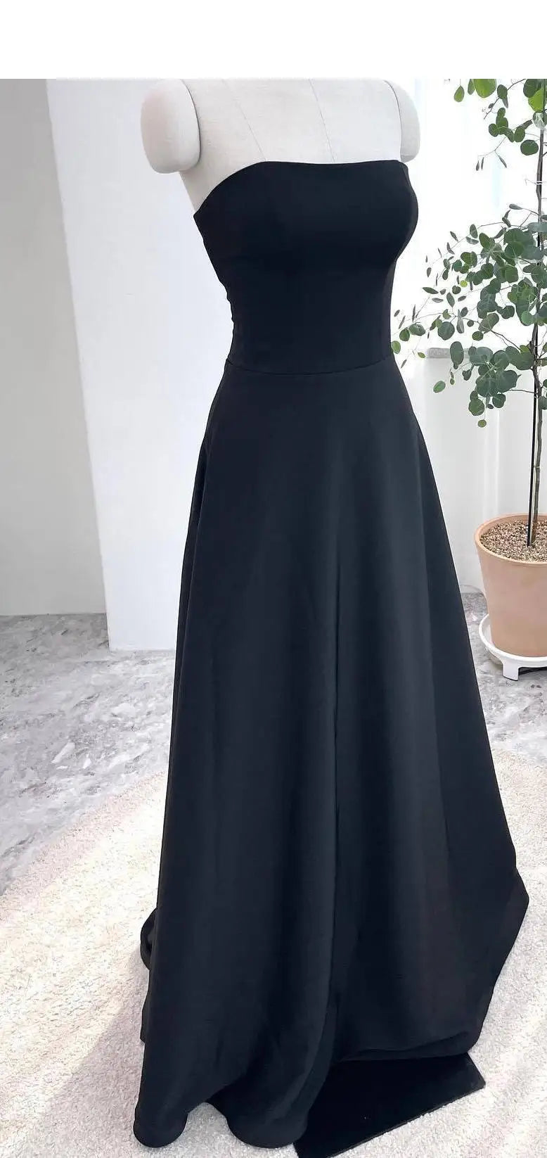 Classic Black Evening Dresses Sexy Strapless Wedding Dresses Elegant Floor-length A-line Simple Bridal Dress Customized