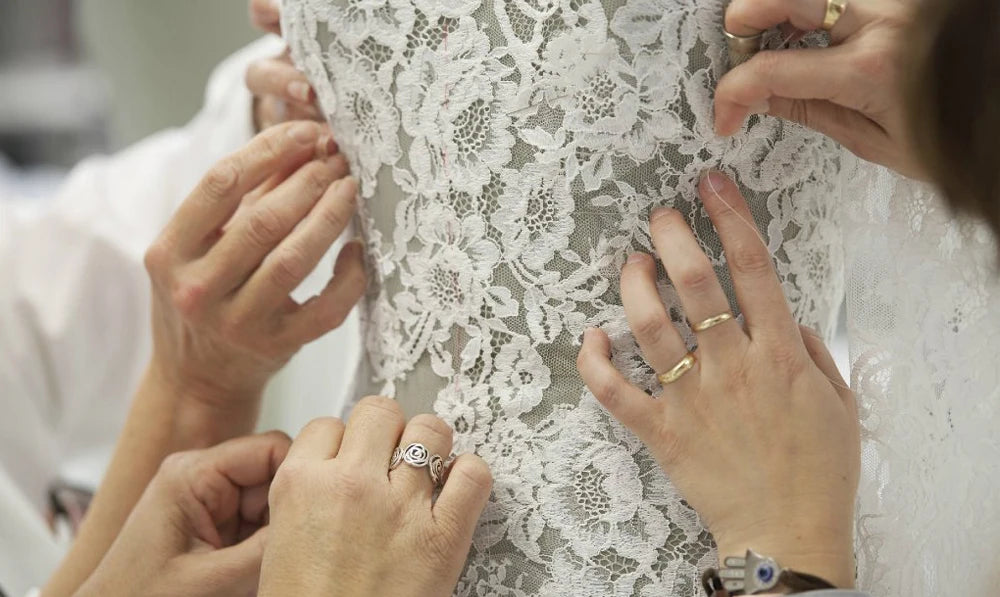 Gorgeous Wedding Dresses Vintage Bridal Gowns Lace Appliques Spaghetti Straps Robes Mini Dress Vestidos De Novia Customized 2025