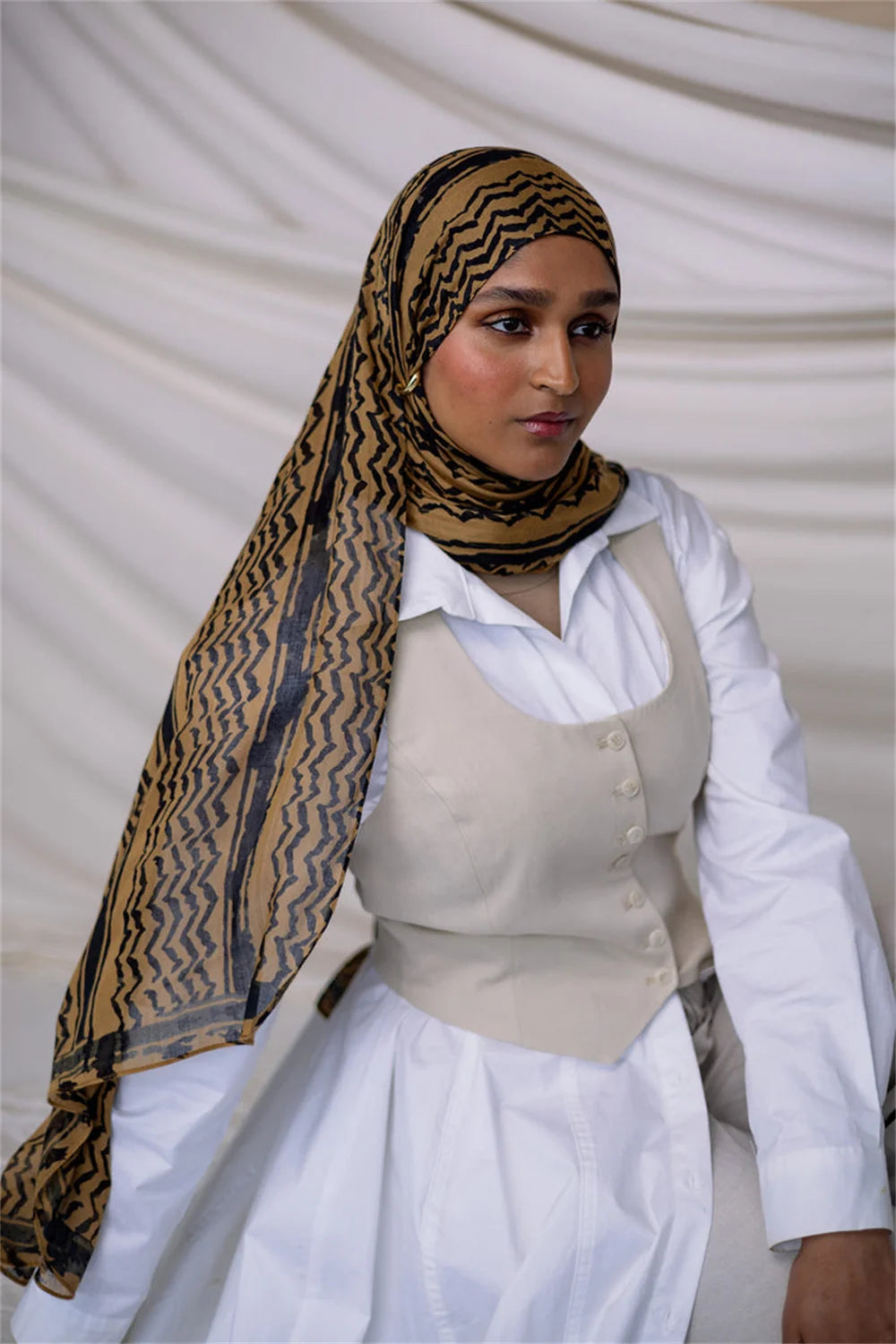 New Design Striped Keffiyeh Hijab Wave Printed Chiffon Scarf Women Islamic Muslim Scarves Shawl Echarpe Foulard Dubai Hijabs