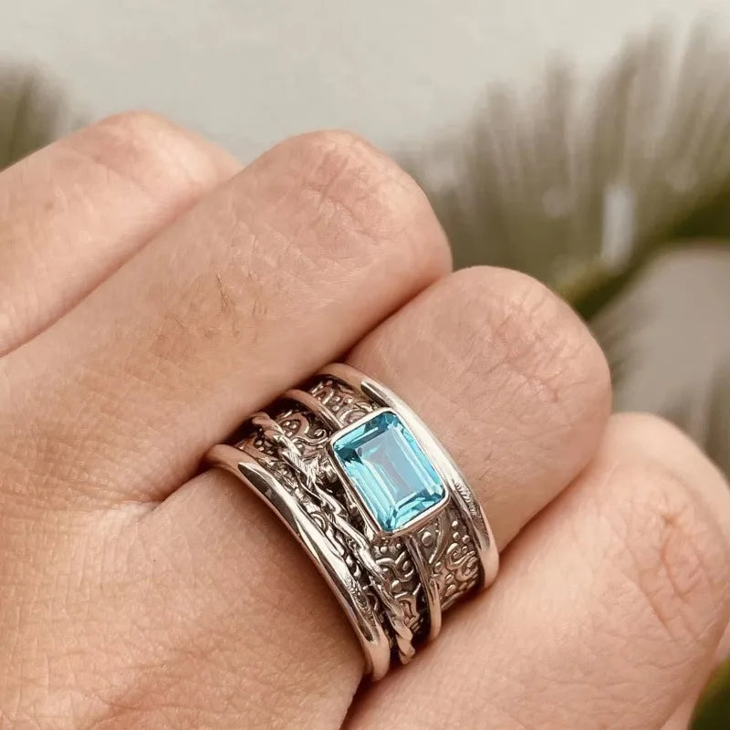 Cross border new TEMU inlaid aquamarine ring European and American jewelry with all the runway hand jewelry